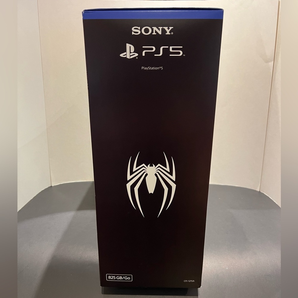 Spider-man PS5 edition BRAND NEW with a sealed copy of miles morales for PS5 - Picture 4 of 6